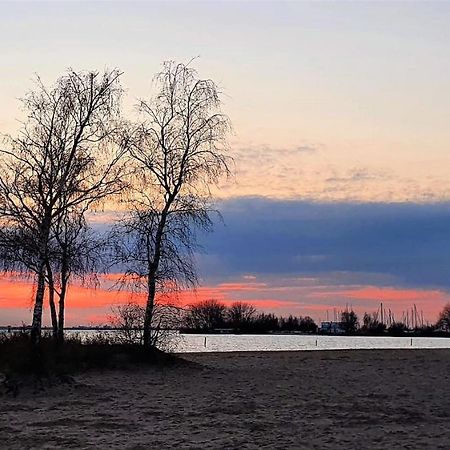 Inntermezzo Алмере Экстерьер фото